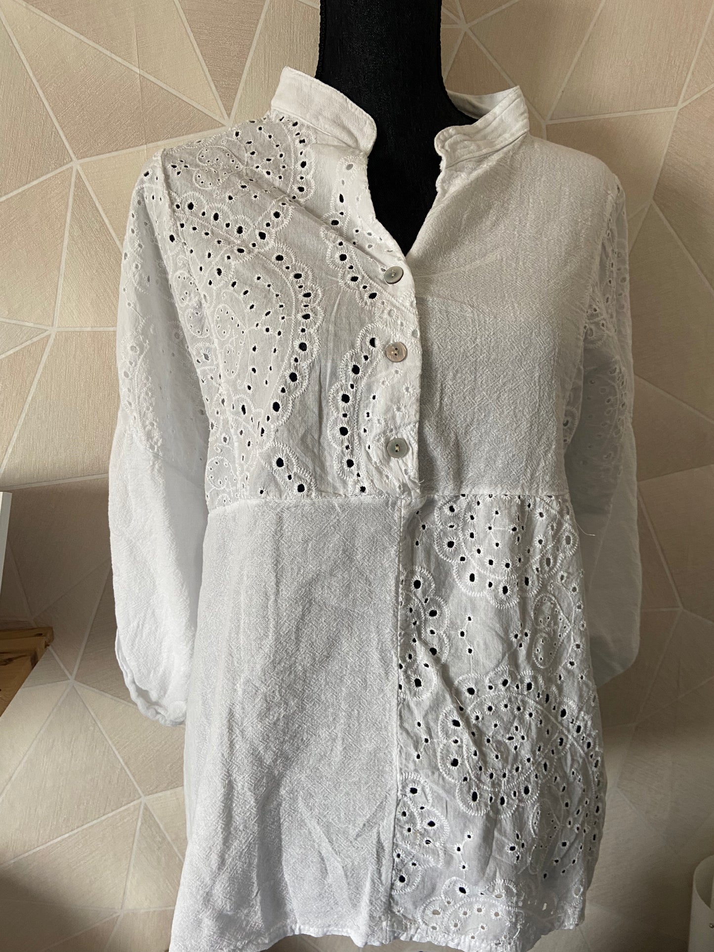 Blouse Broderie Anglaise Col Mao Femme