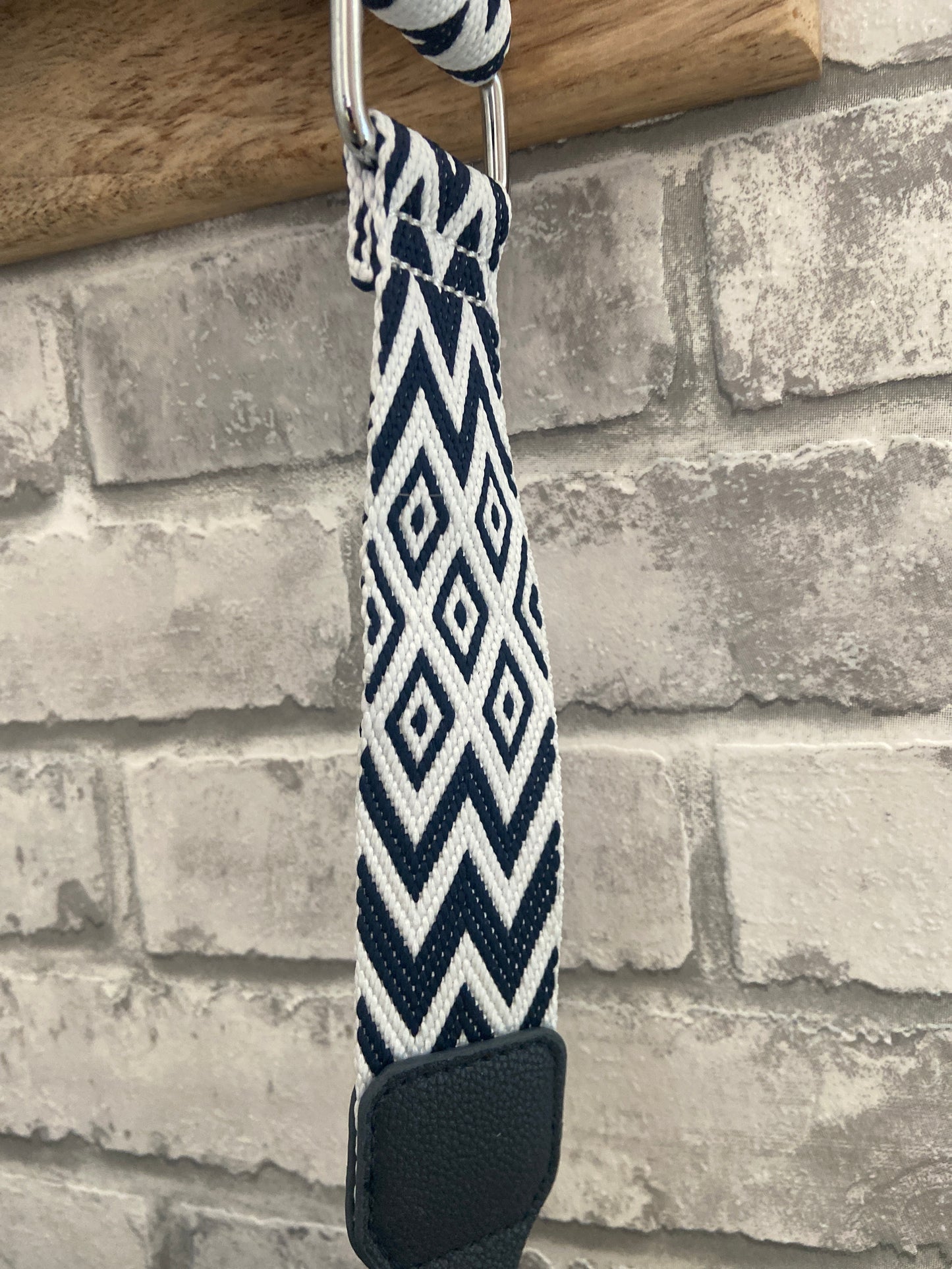  "Saccoche bleu blanc détails - vue complète accessoire"