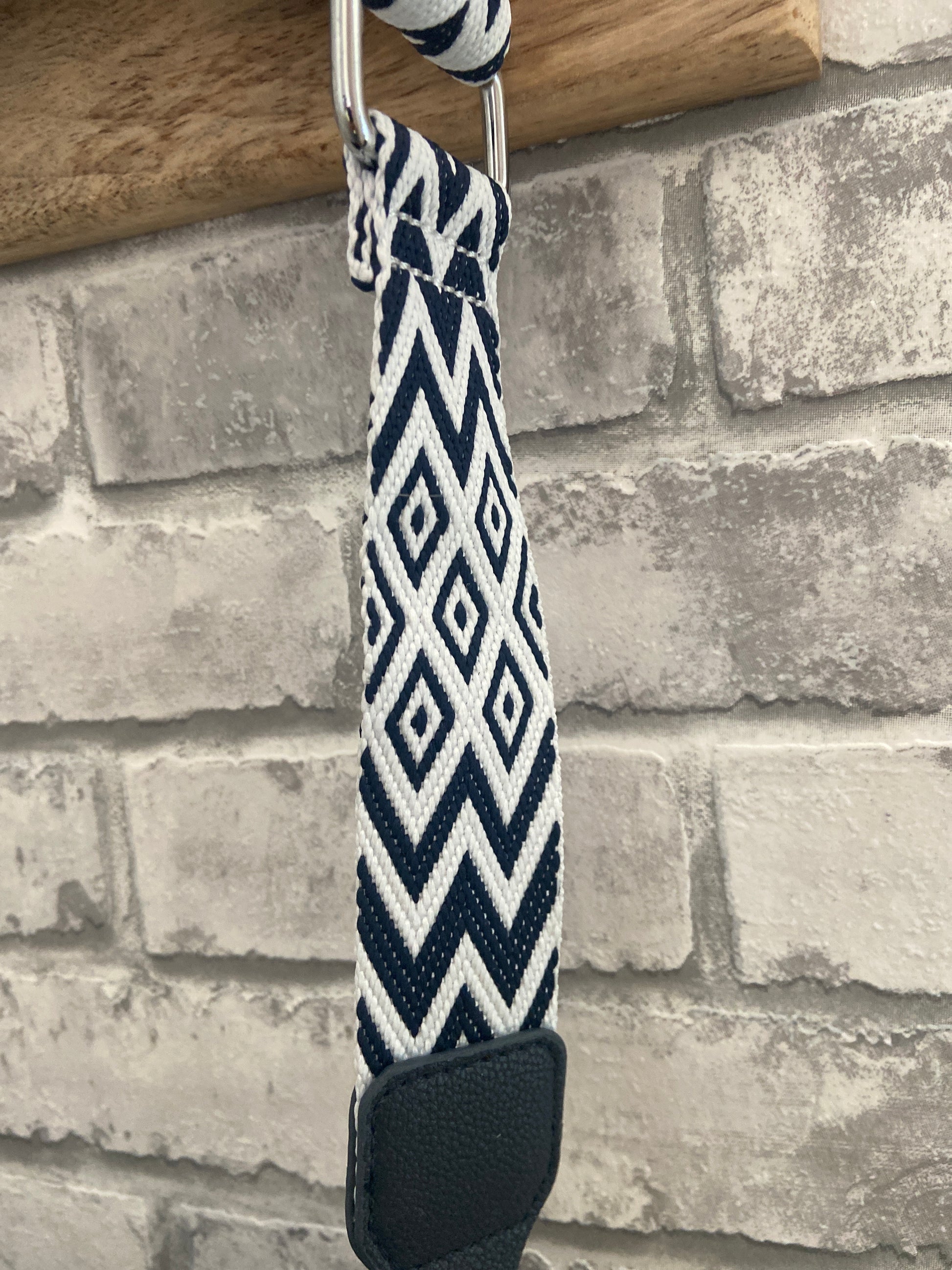  "Saccoche bleu blanc détails - vue complète accessoire"