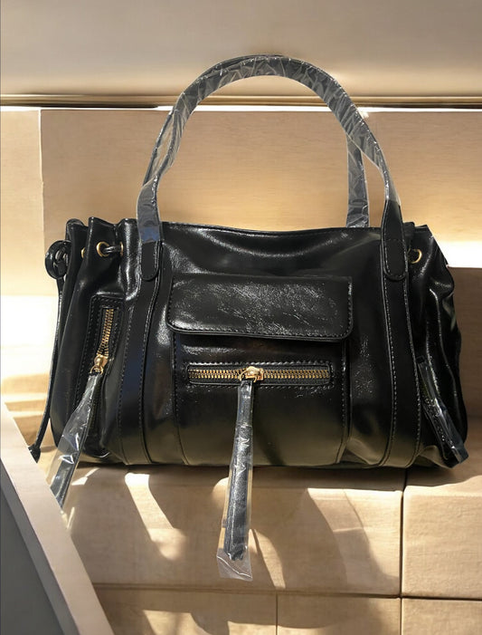 "Sac à main noir élégant multi-compartiments femme - vue de face"