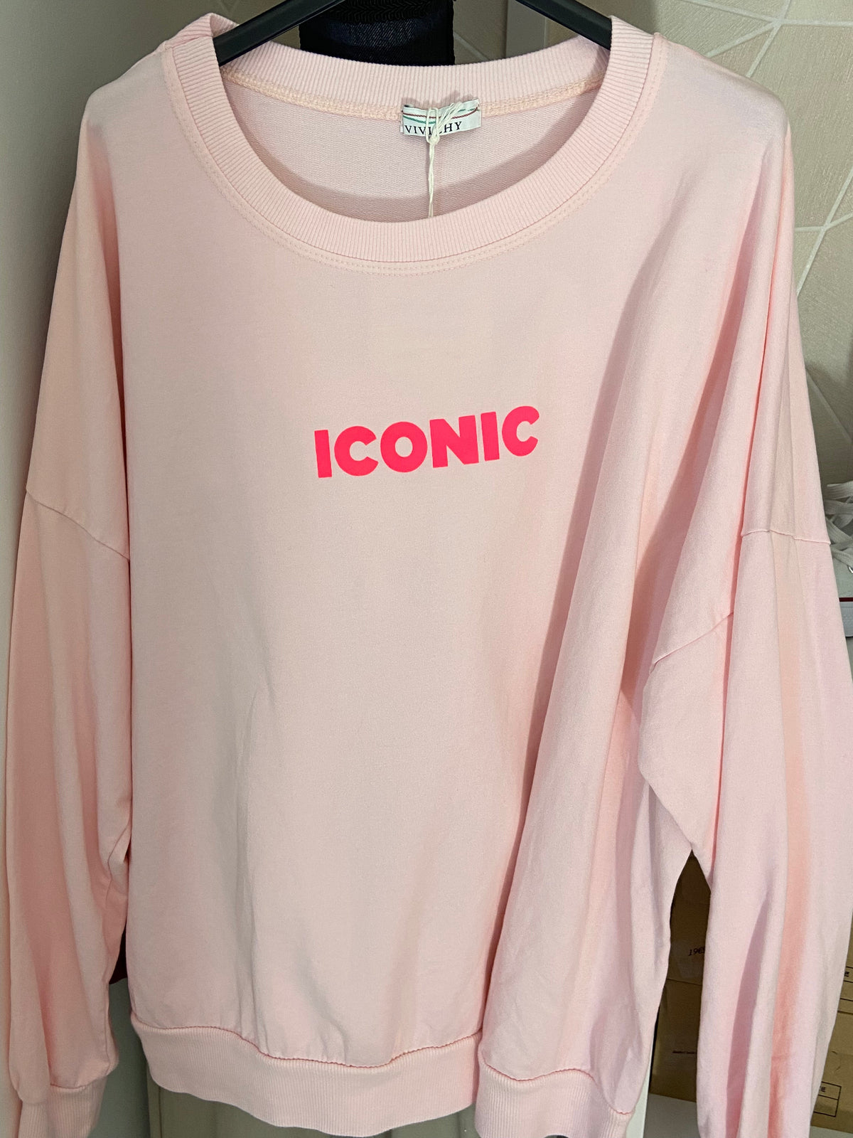 Sweat ICONIC femme – Taille unique 42/48