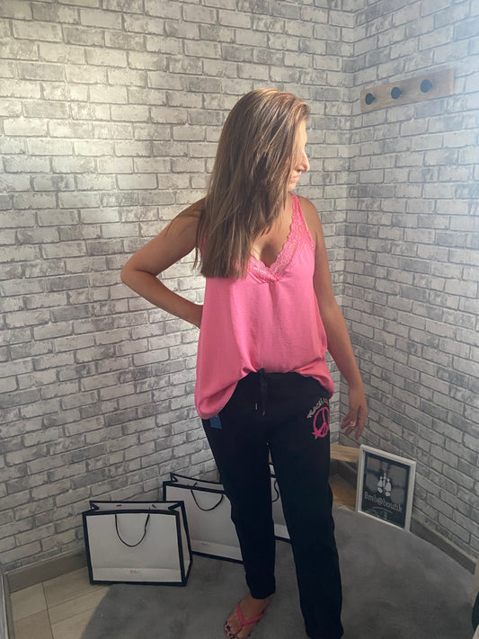 "Pantalon peace jog femme - vue de face portée confort"