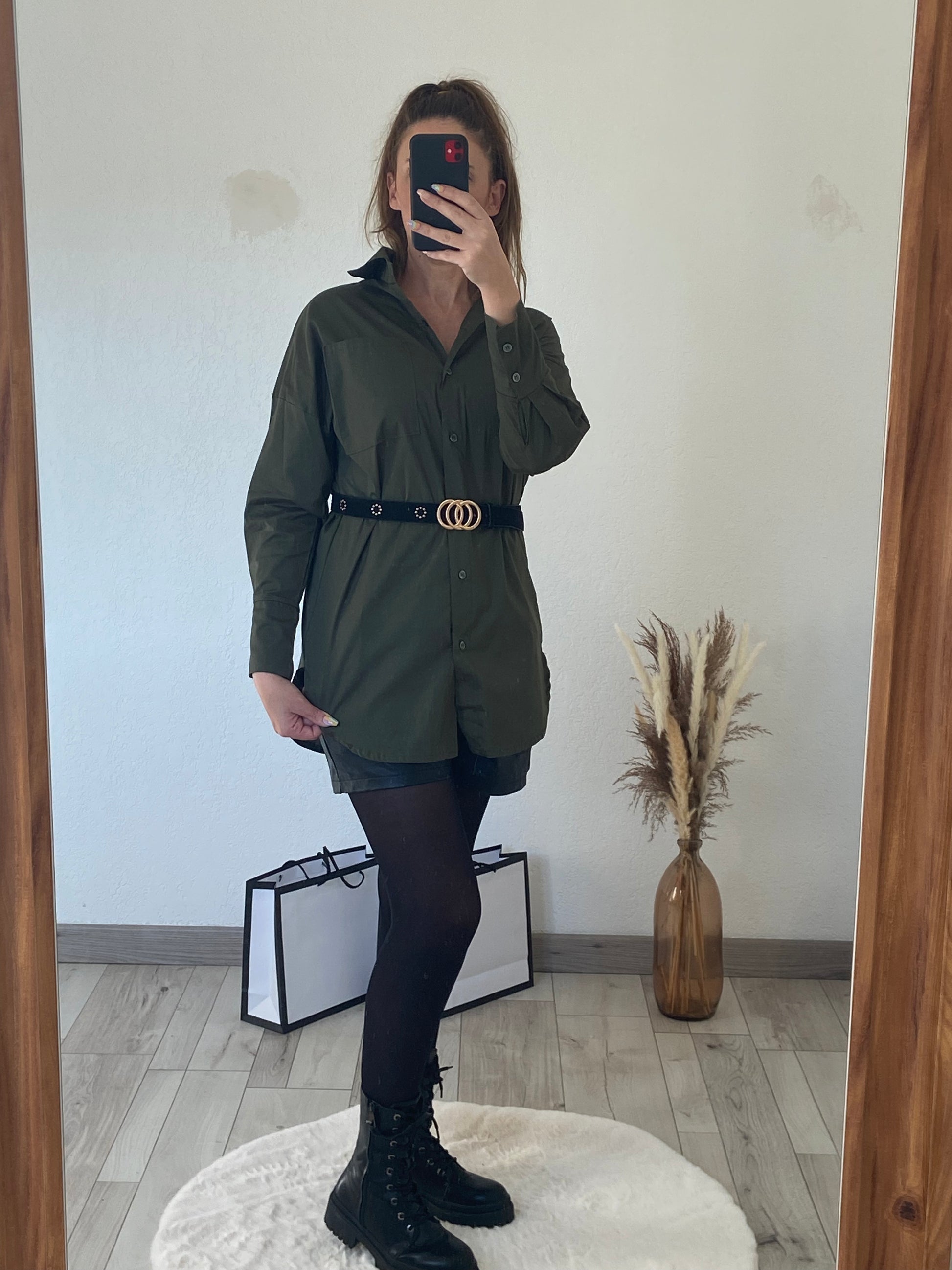 "Chemise Emma popeline femme - vue de face portée élégante"